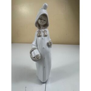 Lladró 4678 Shepherd Girl w Basket Porcelain‎ Figurine Spain Vintage Retired